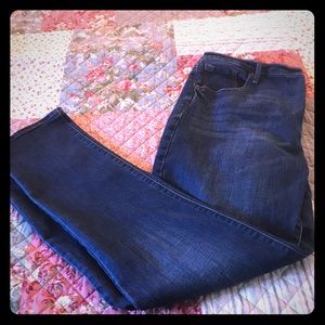 NWOT OLD NAVY CURVY STRAIGHT 16L JEANS